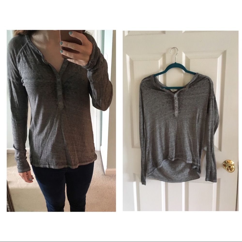 Lucky Lotus Long Sleeve Grey Top Size Small